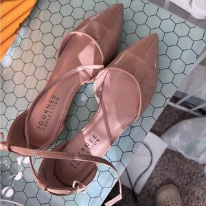 Nude flats